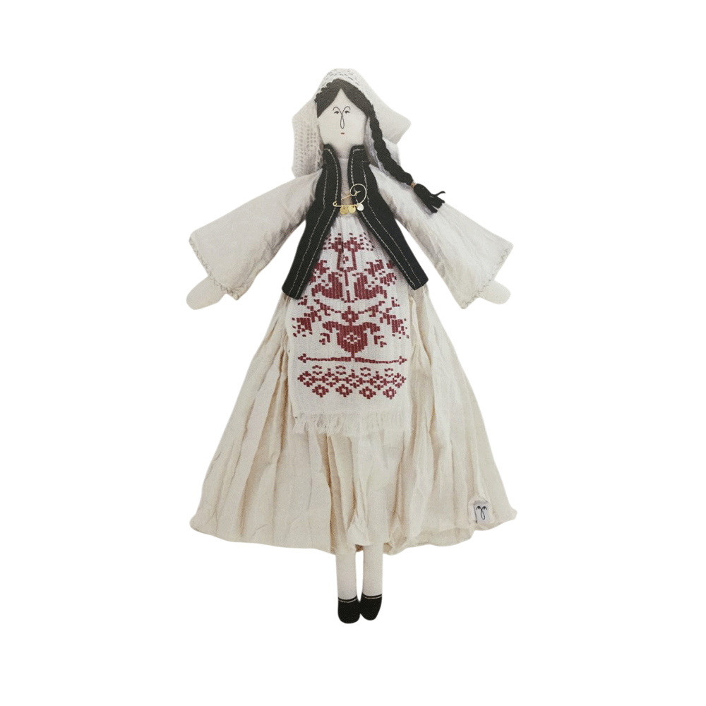 yfasmatini-koukla-giannoula Handmade doll “Giannoula” Oh My Greeks – Χειροποίητη κούκλα «Γιαννούλα»